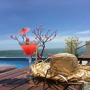Ocean Front Отель Фантхьет